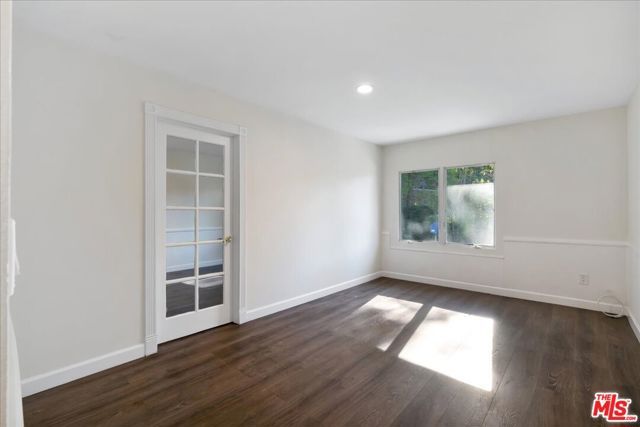 20001 Gypsy Lane, Woodland Hills (los Angeles), CA 91364