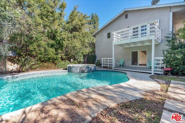 20001 Gypsy Lane, Woodland Hills (los Angeles), CA 91364