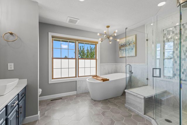 14650 Wilds Parkway NW, Prior Lake, MN 55372