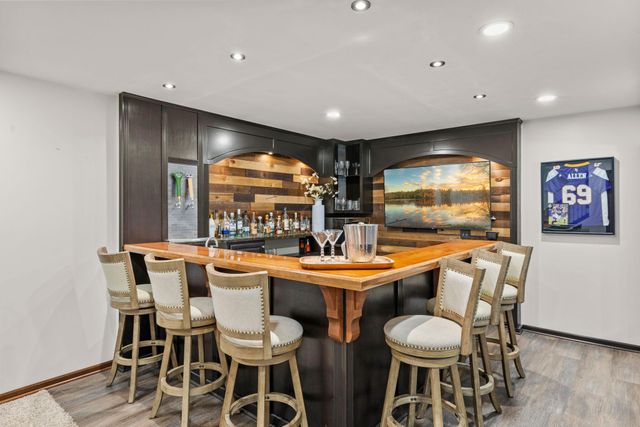 14650 Wilds Parkway NW, Prior Lake, MN 55372