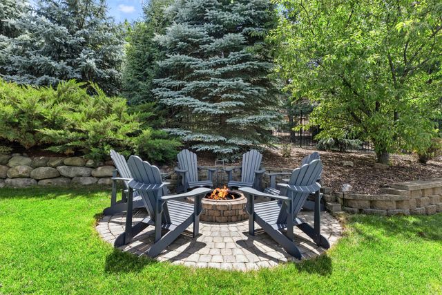 14650 Wilds Parkway NW, Prior Lake, MN 55372