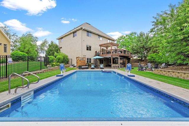 14650 Wilds Parkway NW, Prior Lake, MN 55372