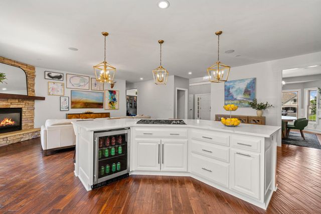 14650 Wilds Parkway NW, Prior Lake, MN 55372