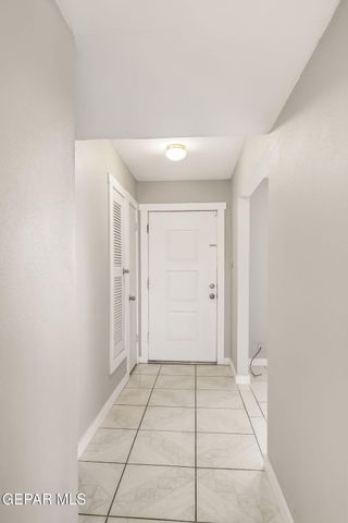 6932 Escondido Drive B, El Paso, TX 79912