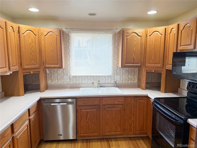 7776 Club Crest Drive, Arvada, CO 80005