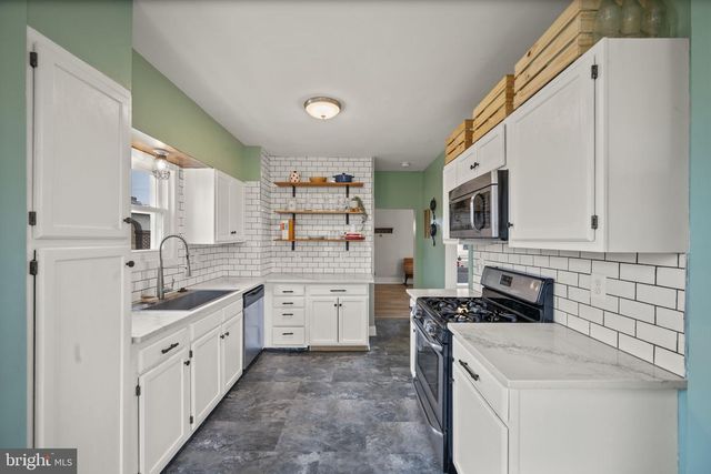 4 ELINOR AVE, Baltimore, MD 21236