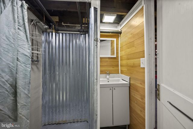 4 ELINOR AVE, Baltimore, MD 21236