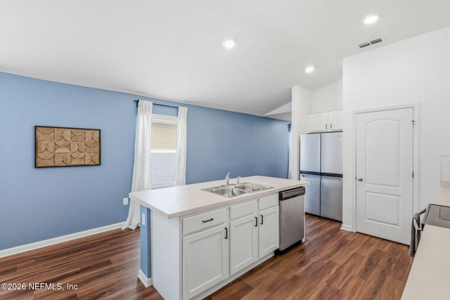 10026 SITTING FOX Drive, Jacksonville, FL 32222