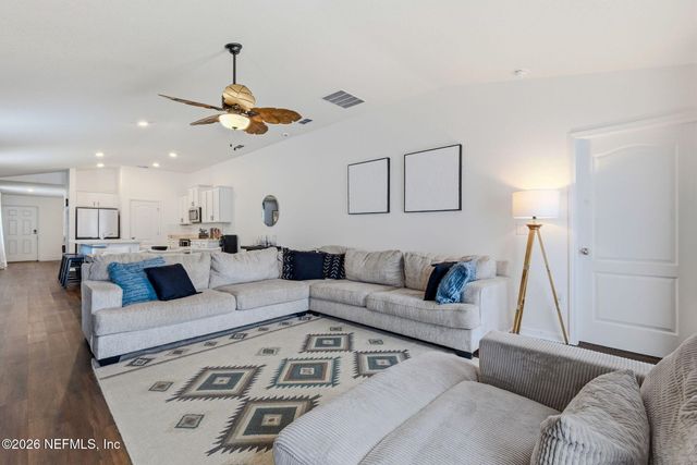 10026 SITTING FOX Drive, Jacksonville, FL 32222