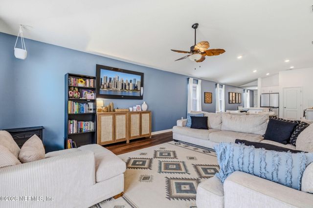 10026 SITTING FOX Drive, Jacksonville, FL 32222