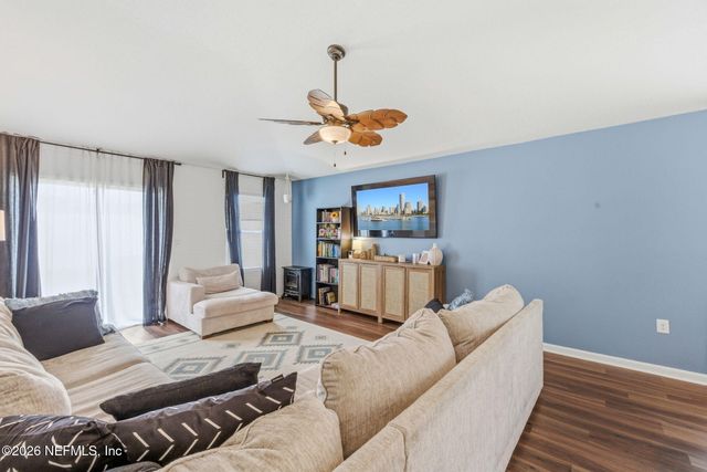 10026 SITTING FOX Drive, Jacksonville, FL 32222