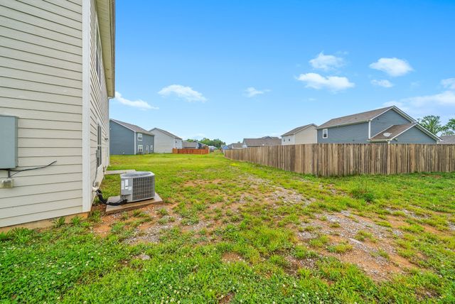 3751 Spahn Ln, Murfreesboro, TN 37128