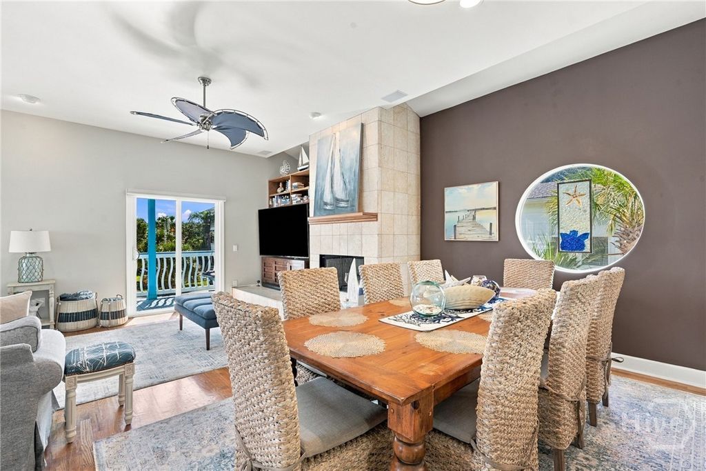 Image 13 of property listing at 12 18th Street, Tybee Island, GA 31328