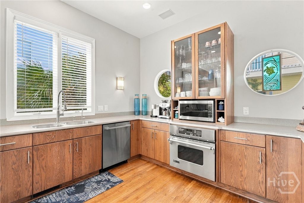 Image 25 of property listing at 12 18th Street, Tybee Island, GA 31328