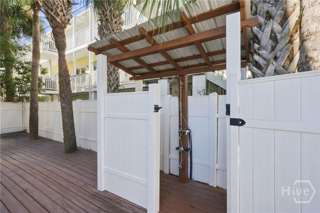 Image 65 of property listing at 12 18th Street, Tybee Island, GA 31328