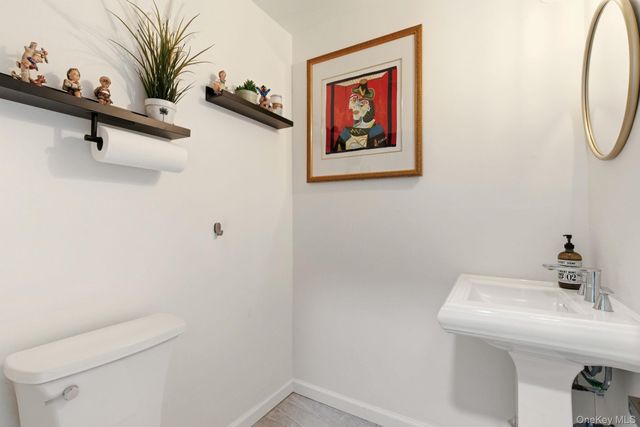 261 Vista Drive, Jericho, NY 11753