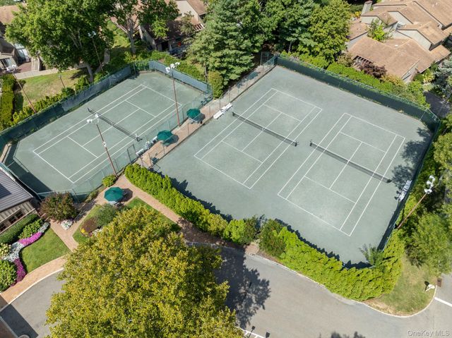 261 Vista Drive, Jericho, NY 11753