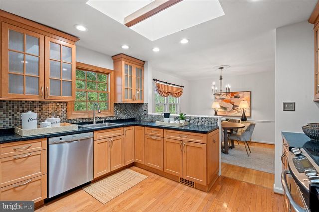 1920 WINDMILL LN, Alexandria, VA 22307