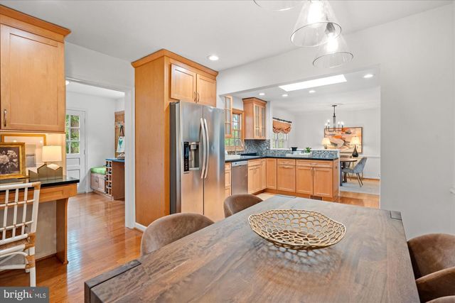 1920 WINDMILL LN, Alexandria, VA 22307