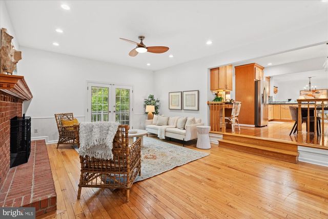 1920 WINDMILL LN, Alexandria, VA 22307