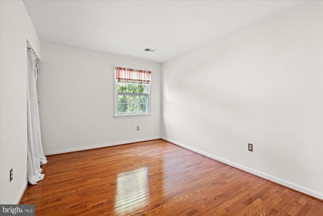1920 WINDMILL LN, Alexandria, VA 22307