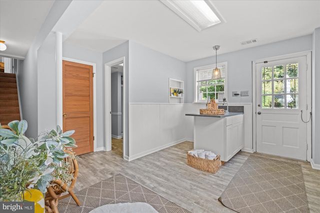 1920 WINDMILL LN, Alexandria, VA 22307