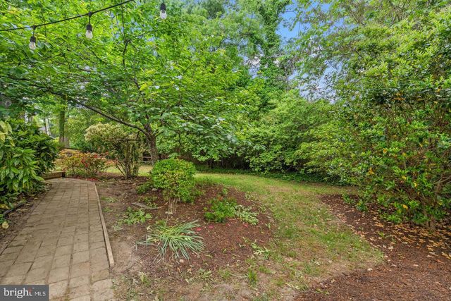 1920 WINDMILL LN, Alexandria, VA 22307