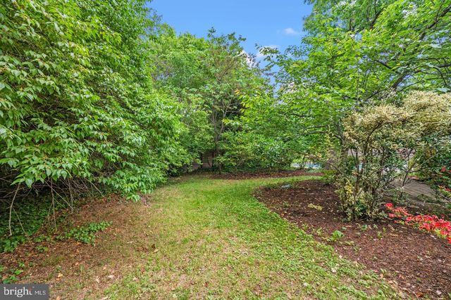 1920 WINDMILL LN, Alexandria, VA 22307