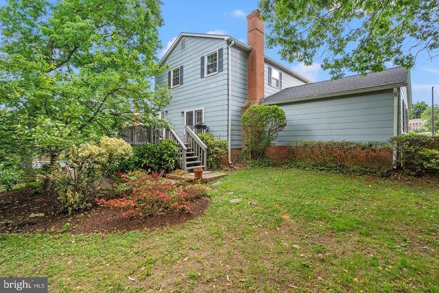 1920 WINDMILL LN, Alexandria, VA 22307