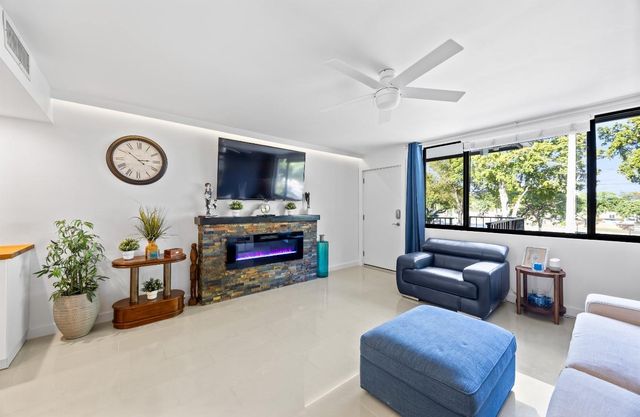 1901 N Andrews Ave 222, Wilton Manors, FL 33311