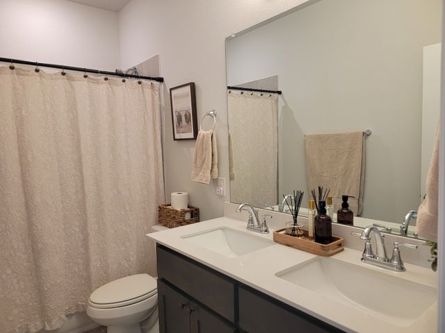 509 Pebble Circle, Azle, TX 76020