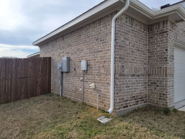 509 Pebble Circle, Azle, TX 76020