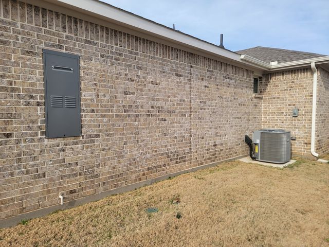 509 Pebble Circle, Azle, TX 76020