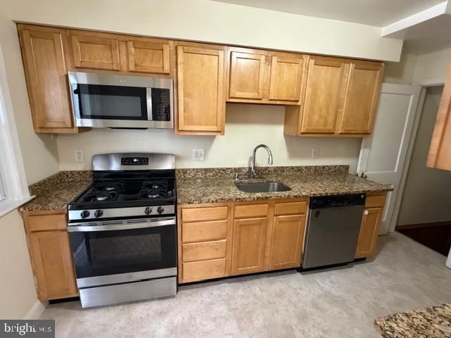 204 LYNDALE AVE, Baltimore, MD 21236