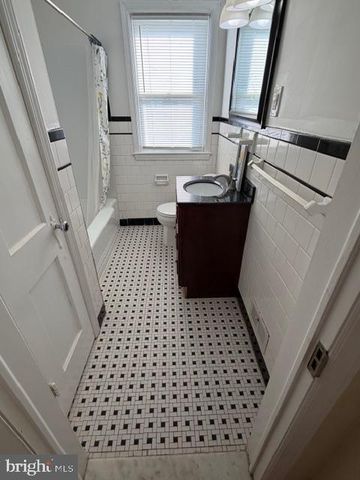 204 LYNDALE AVE, Baltimore, MD 21236