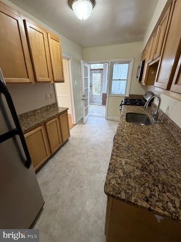 204 LYNDALE AVE, Baltimore, MD 21236