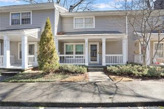 2761 Farmstead SE Road, Smyrna, GA 30080