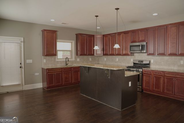 505 Mirror Lake Parkway, Villa Rica, GA 30180