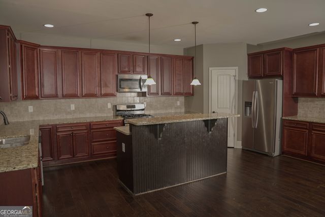 505 Mirror Lake Parkway, Villa Rica, GA 30180