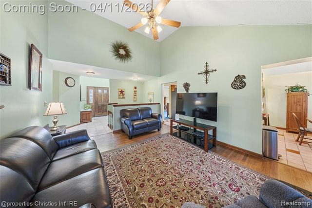 24760 Arsenal Road, Flat Rock, MI 48134