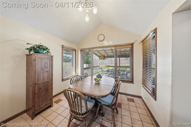 24760 Arsenal Road, Flat Rock, MI 48134
