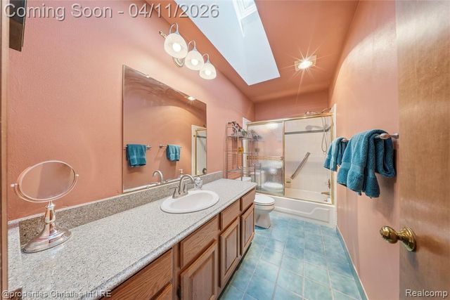 24760 Arsenal Road, Flat Rock, MI 48134