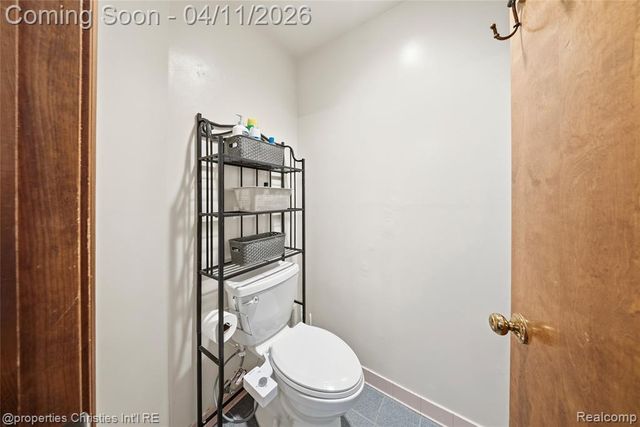 24760 Arsenal Road, Flat Rock, MI 48134