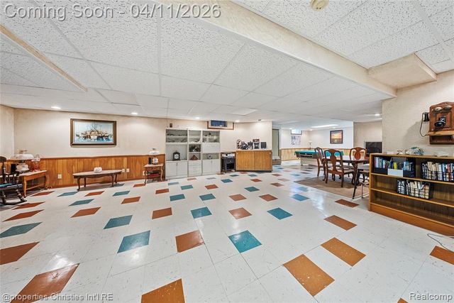 24760 Arsenal Road, Flat Rock, MI 48134