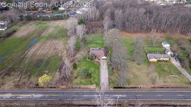 24760 Arsenal Road, Flat Rock, MI 48134