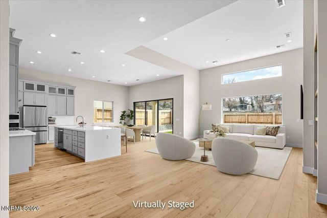 2982 Saddle Peak Drive, Reno, NV 89521