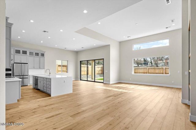 2982 Saddle Peak Drive, Reno, NV 89521