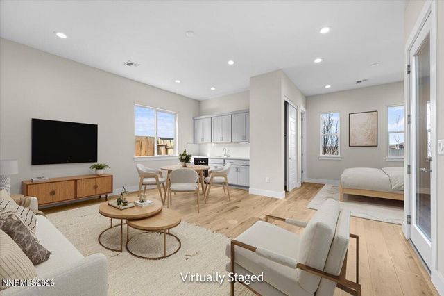 2982 Saddle Peak Drive, Reno, NV 89521