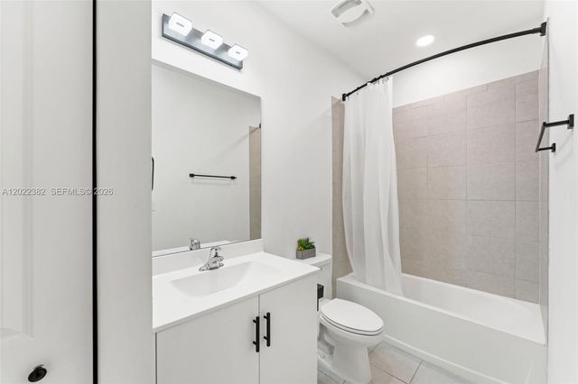 21080 SW 127th Pl, Miami, FL 33177