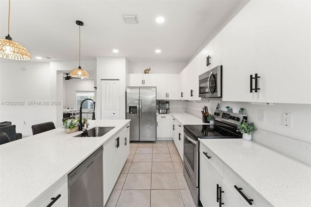 21080 SW 127th Pl, Miami, FL 33177